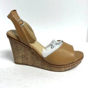 Chinese Laundry Womens Booming Sandal Size 7 M